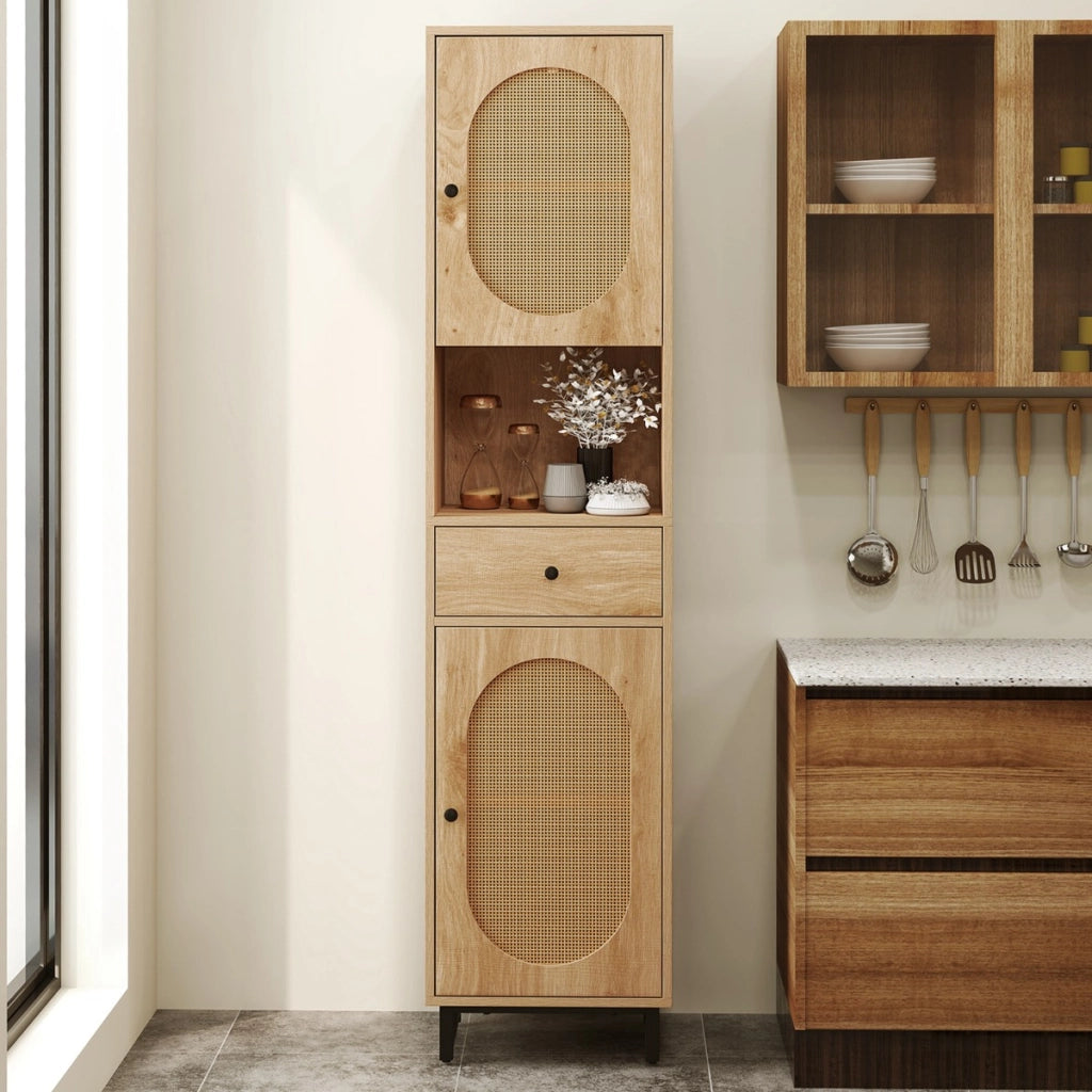 Armadio da bagno stretto e alto da 170cm, Armadio in rattan autonomo con porte ripiani regolabili e cassetto Naturale-Armadietti da bagno