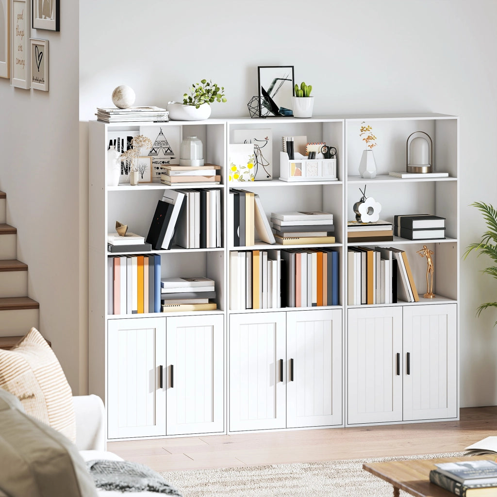 Libreria con Ripiani Aperti e Armadietto 2 Ante 60x30x145.5 cm in MDF Bianco