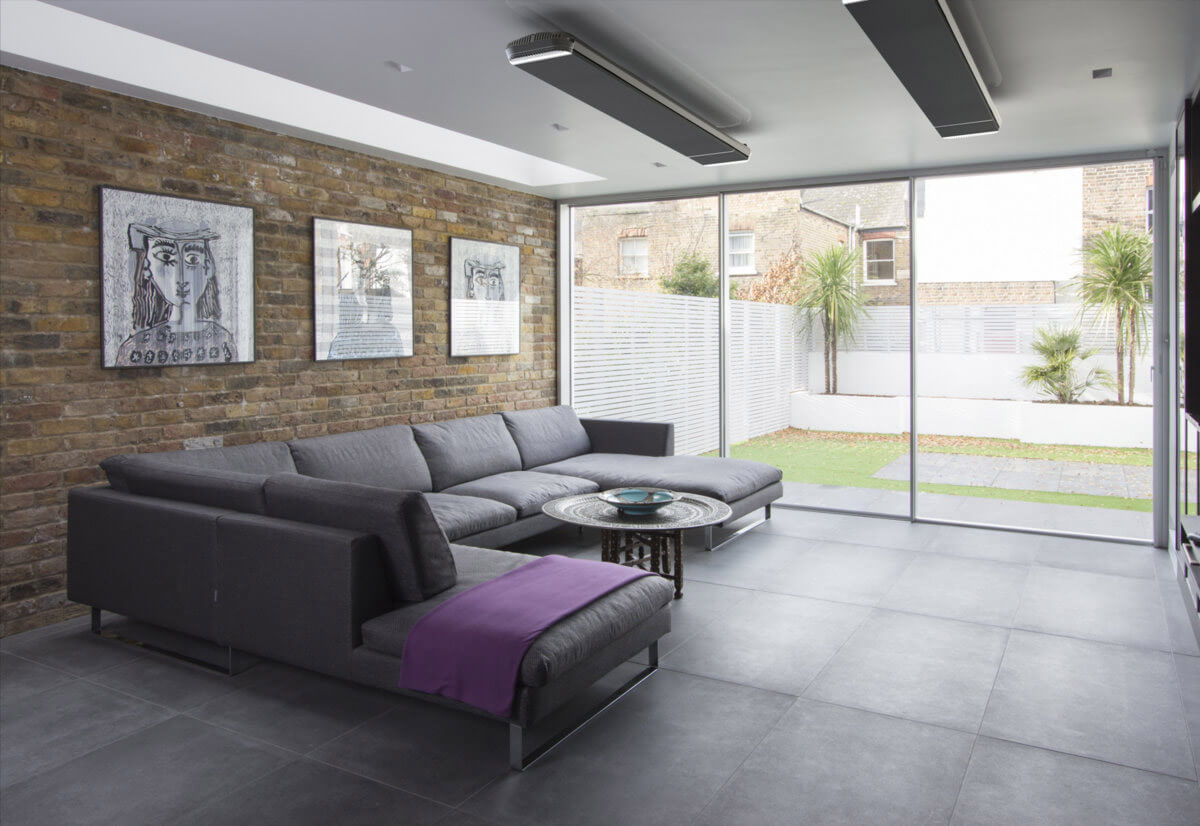 Stufa Elettrica ad Infrarossi 211x20,1x5,8 cm da Soffitto 3200W in Alluminio Dimmerabile Moel Hot-Top Nera