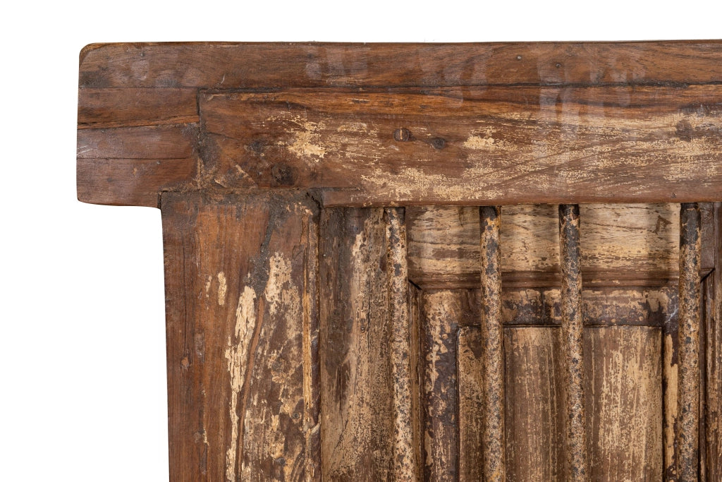 Biscottini Finestra finestrina grata in legno massello e in ferro antica e vecchia medievale con telaio da interno o da esterno