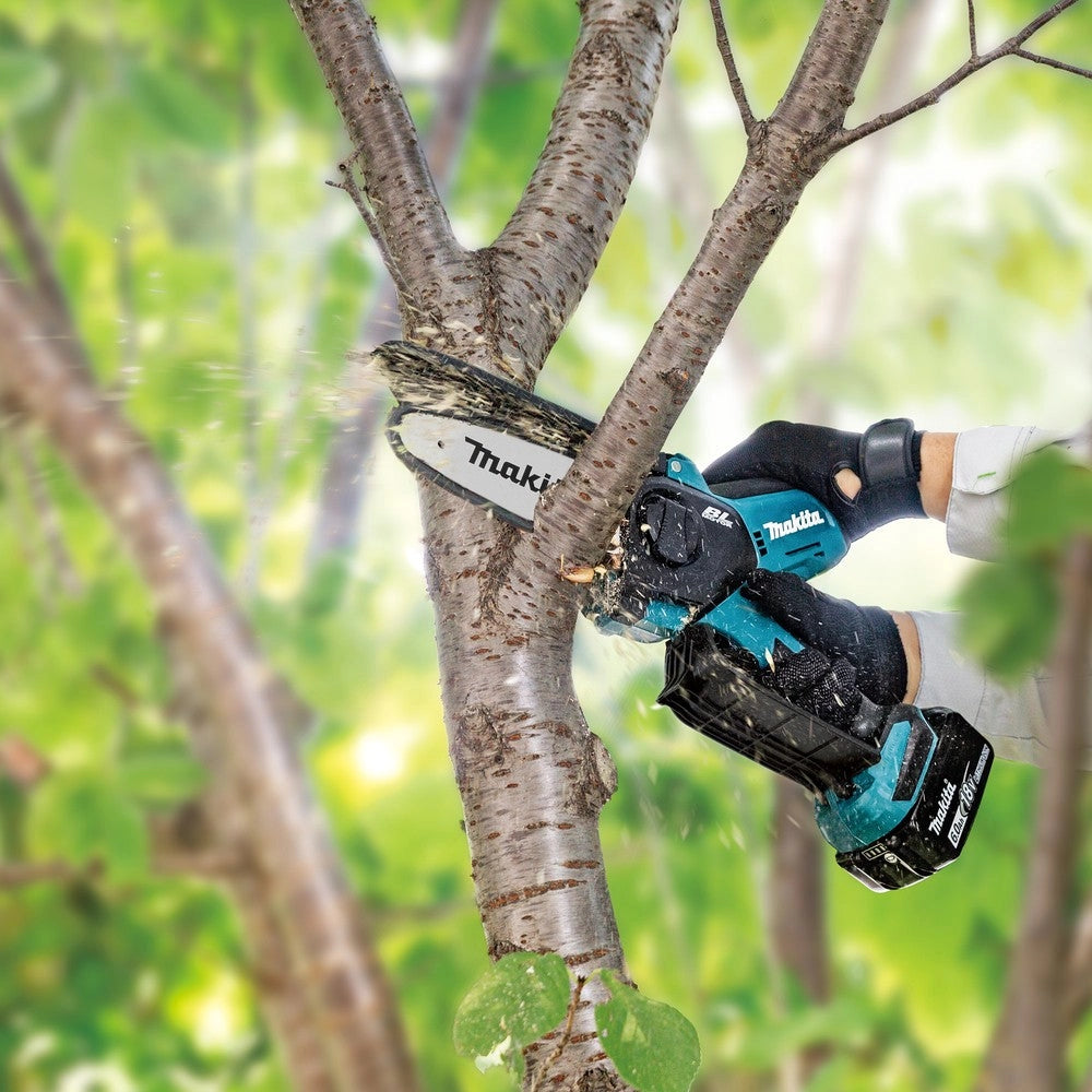 POTATORE A CATENA MAKITA A BATTERIA 18V - DUC150ZJ