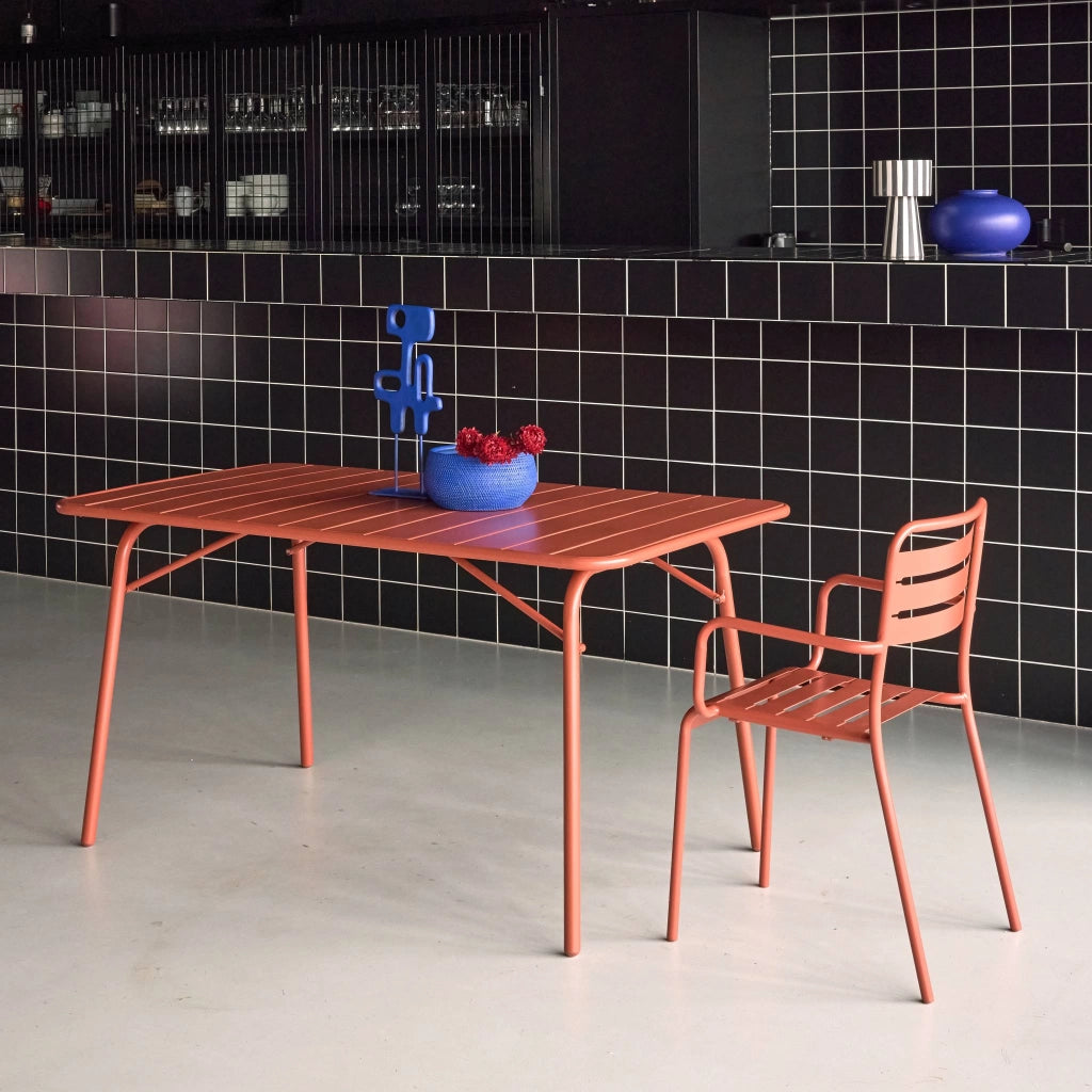 Tavolo da giardino pieghevole in metallo 6 posti, 140cm, terracotta