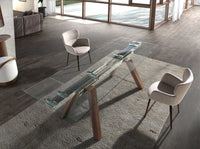 Sedia in tessuto marrone marmorizzato