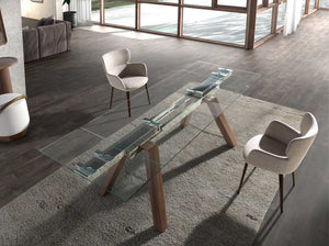 Sedia in tessuto marrone marmorizzato