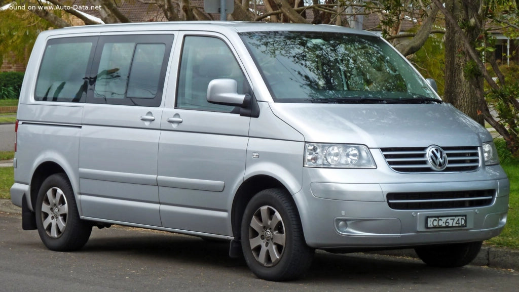 RIGUM905755 - Tappeti in gomma per VW T5 2003-2015, T6 2015-2019 Transporter/Caravelle/Multivan 2 posti + TUNEL (4 pezzi