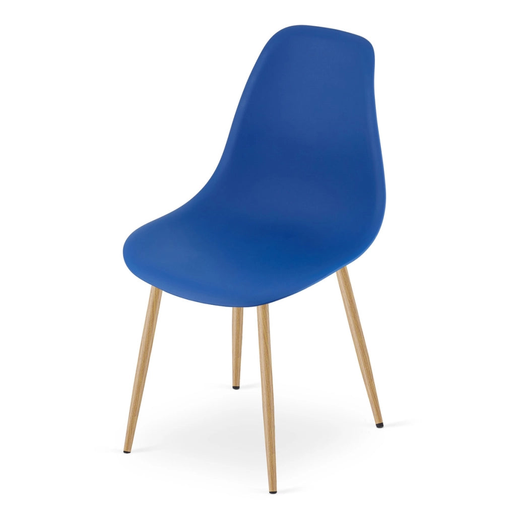 Sedia scandinava WAT blu con gambe effetto legno