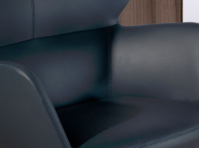 Sedia girevole da ufficio in ecopelle blu