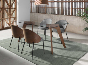 Sedia in tessuto grigio e noce