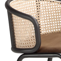 Sgabello in rattan e velluto marrone