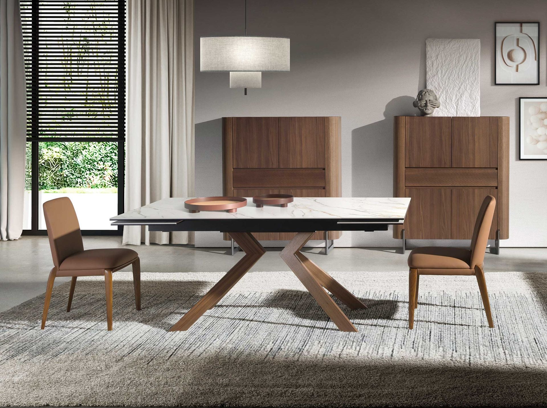 Sedia in ecopelle marrone