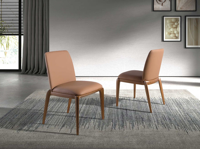 Sedia in ecopelle marrone