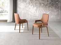 Sedia in similpelle marrone