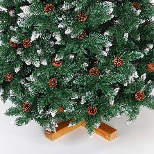 Albero Di Natale Innevato King Premium 210cm 1178 Rami con Pigne e Base Legno