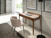 Sedia in tessuto marrone