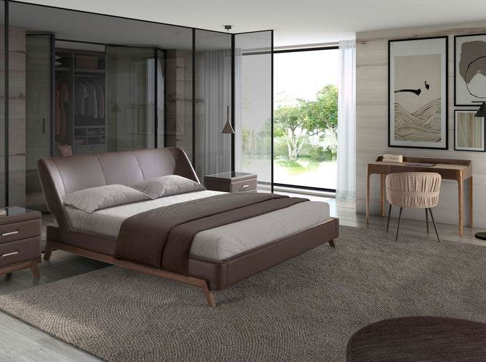 Sedia in tessuto marrone