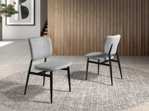 Sedia in tessuto grigio chiaro