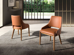 Sedia in ecopelle marrone