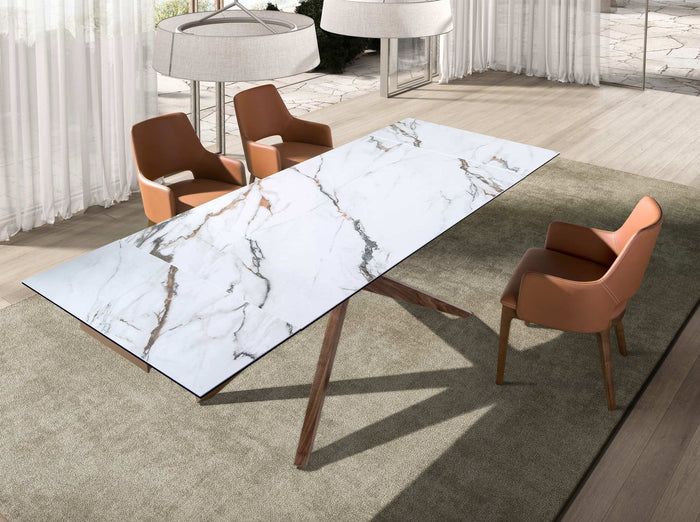 Sedia in ecopelle marrone