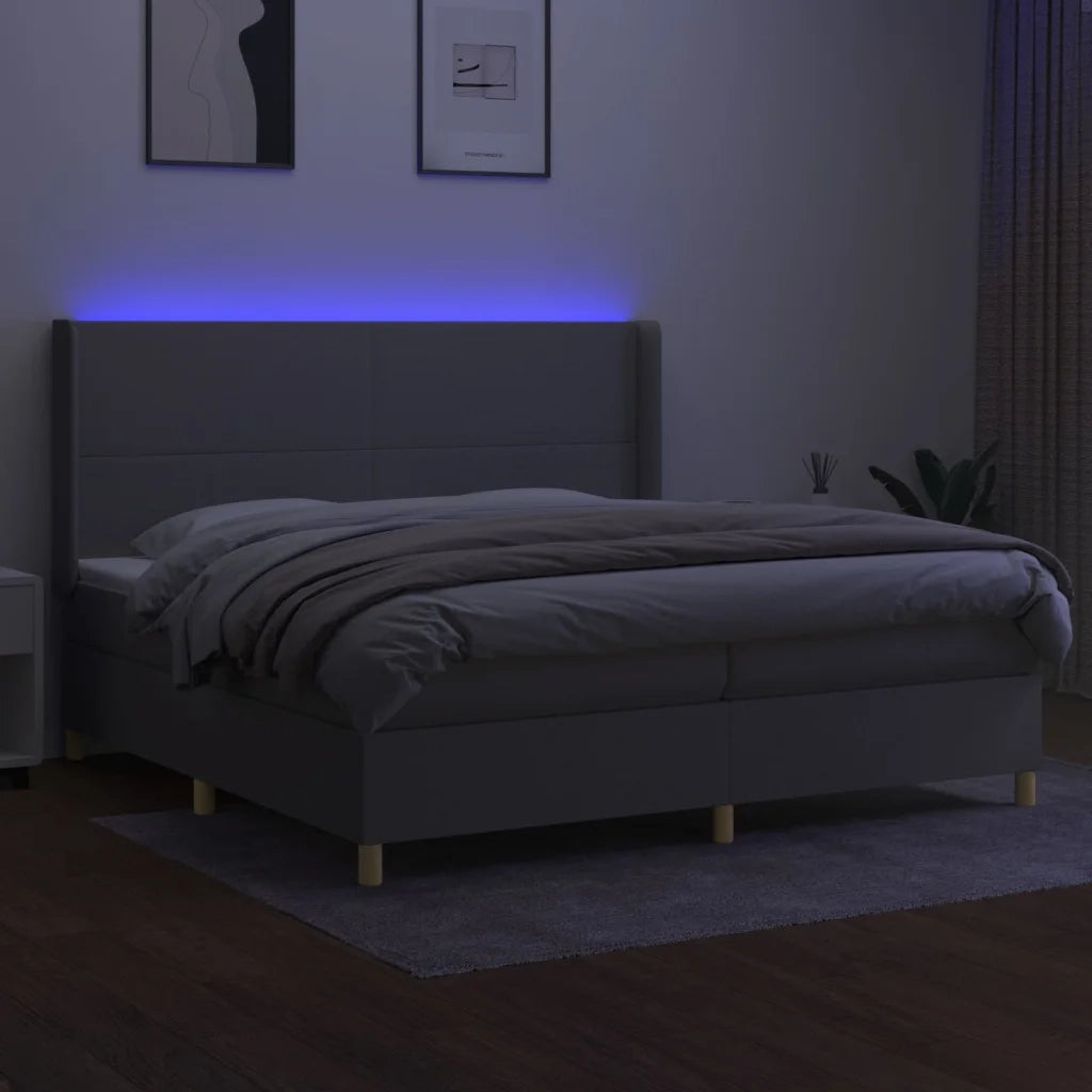 Letto a Molle Materasso e LED Grigio Chiaro 200x200 cm Tessuto 3138741