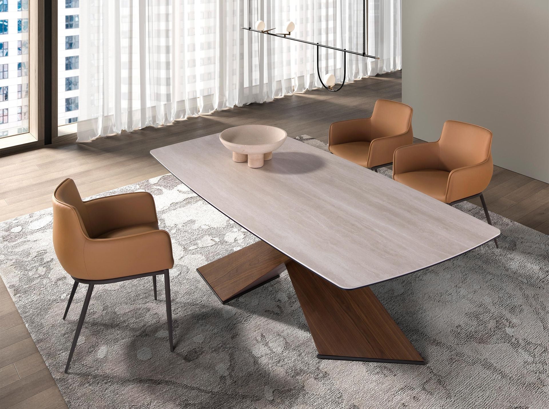 Sedia similipelle marrone