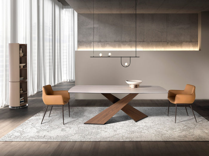 Sedia similipelle marrone