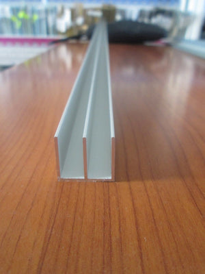 Profilo Da 1 Metro Canalino Doppio U Argentato 20X18X1 Set 5 Pezzi - Arcansas