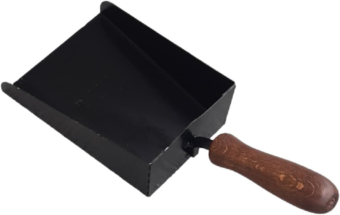 Paletta in Ferro Battuto per Camino e Stufa, Nero, con Manico in Legno, 36x15x2 cm