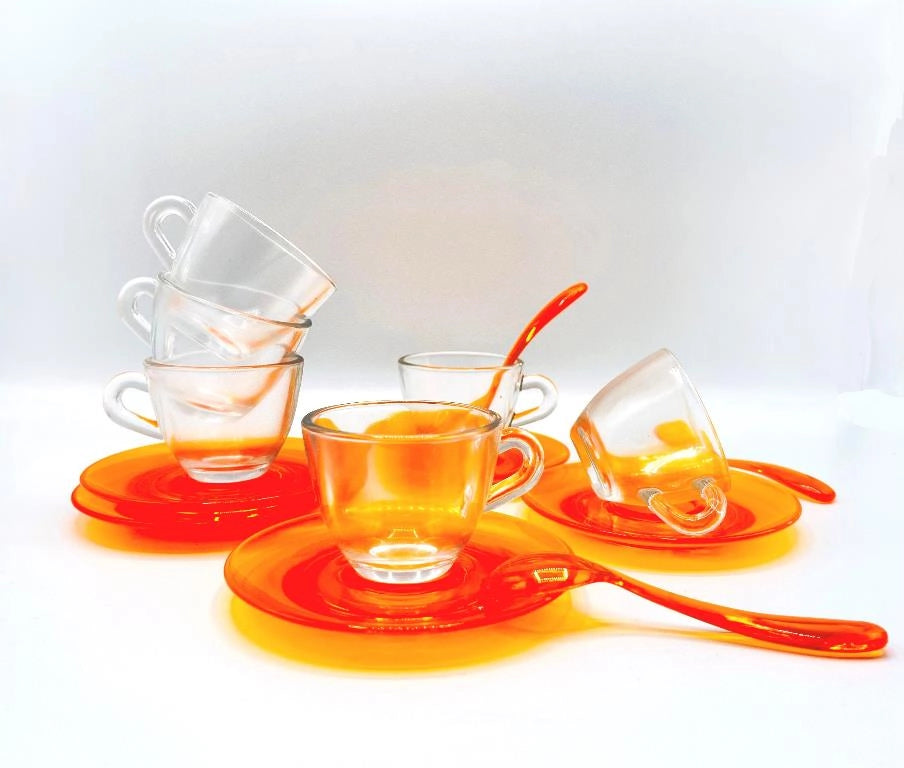 Set 6 Tazze Tazzine caffe' in vetro con piattini e cucchiaini in plastica arancio