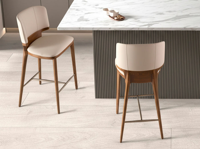 Sgabello similipelle crema