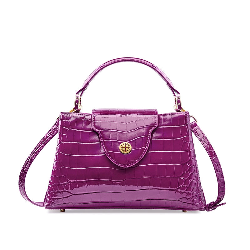 Borse a tracolla grandi e alla moda in vera pelle, colore viola.
