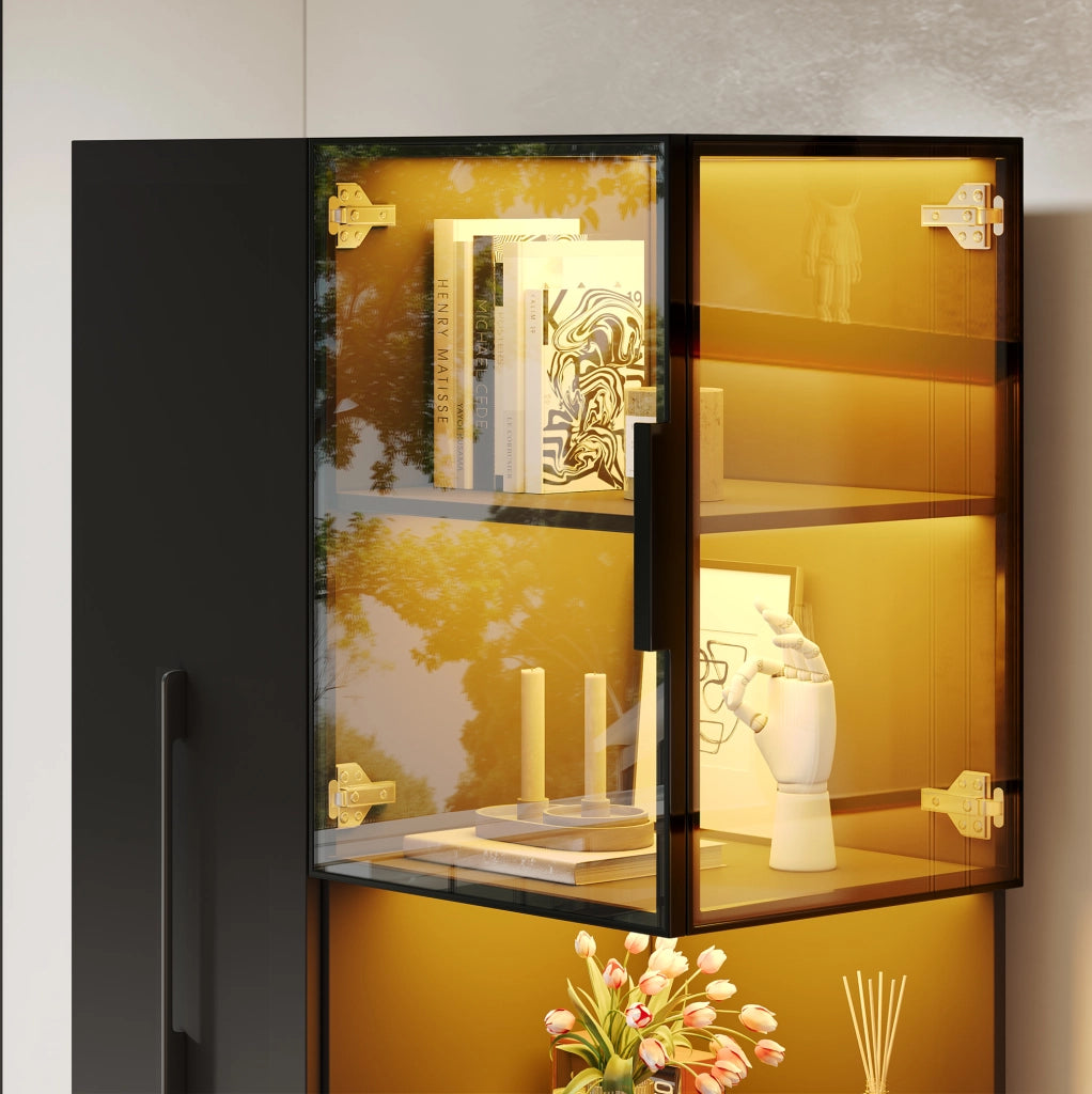 Vetrina alta 70x38x160 cm con vetro temperato; ripiani estraibili e LED multicolore; nera