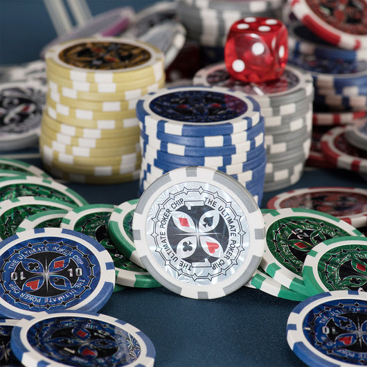 Set Valigetta Poker 300 Chip Fiches in Alluminio 2 Mazzi Texas Hold'em Blackjack