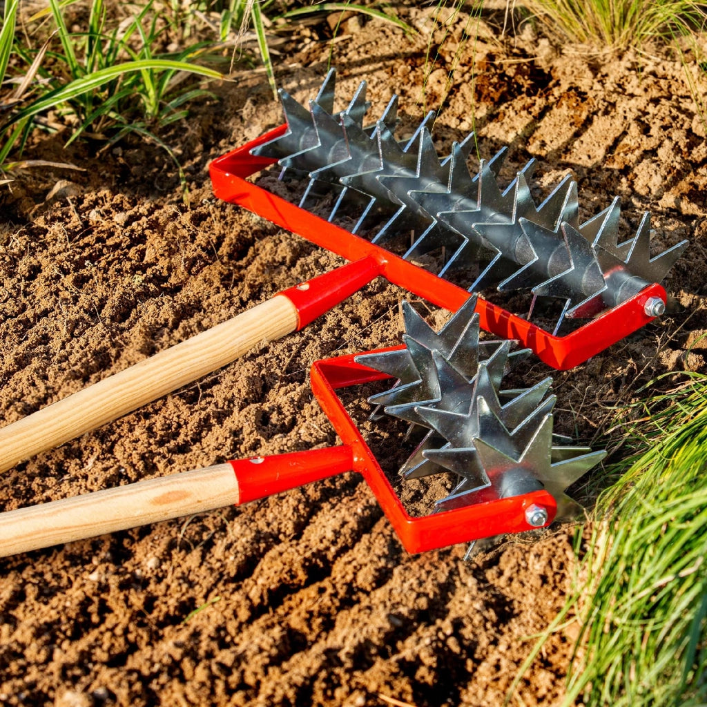 KADAX Coltivatore manuale per la lavorazione del terreno, arieggiatore da giardino, 145 cm, rotativo
