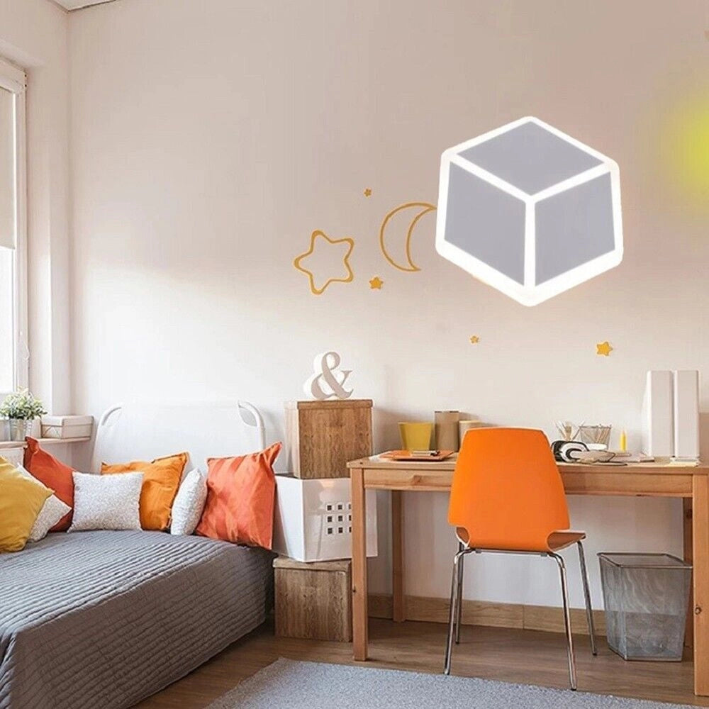 Applique Lampada da parete muro LED a 12W moderna cubo effetto 3D cambia 3 luci