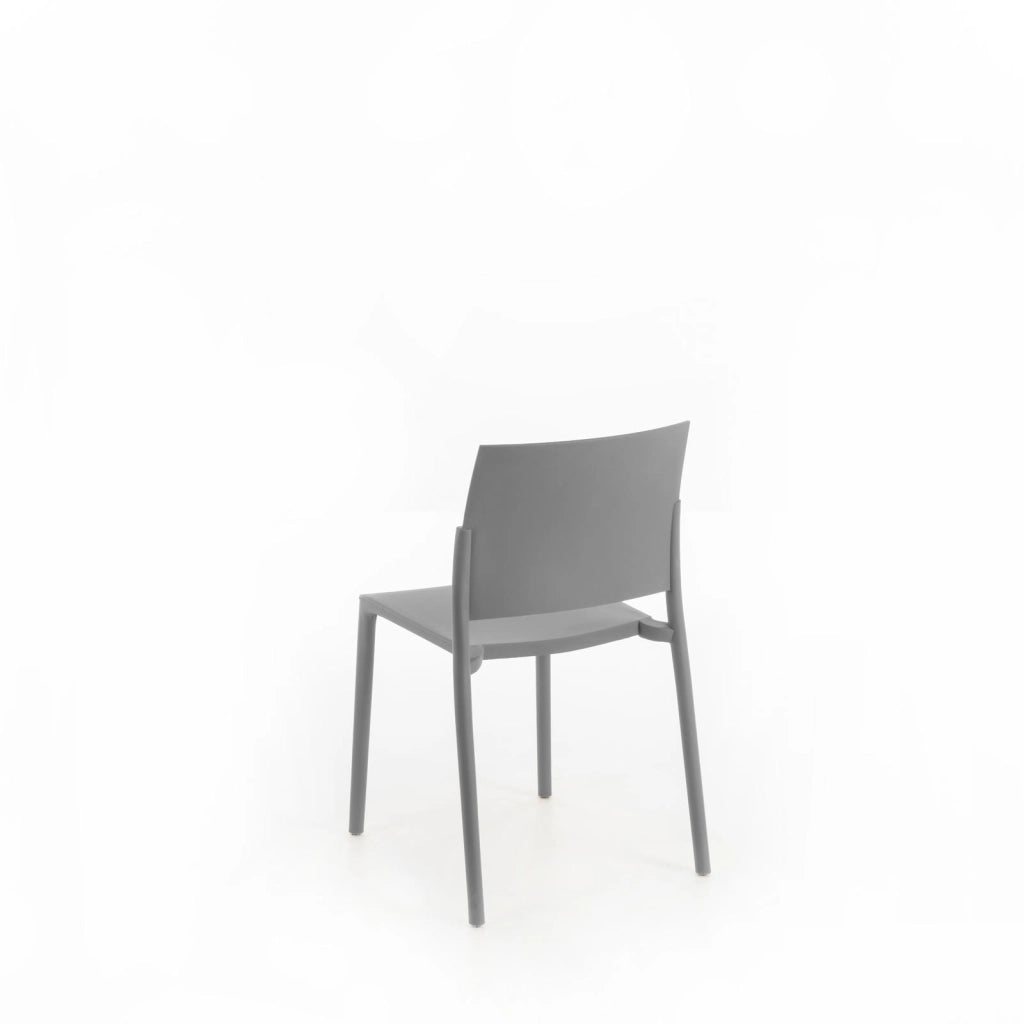 Sedia Venus in Polipropilene Grigio Chiaro, Design Moderno e Minimalista, Impilabile, Struttura Robusta per Interni - Om/405/GC
