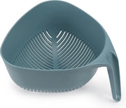 Colapasta triangolare con dispensatore verticale e angoli Easy-Pour, colore Opa scuro 

Modello: 
Specifica: