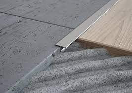 Listello alluminio t10 ml.2,5 ar gento lucido