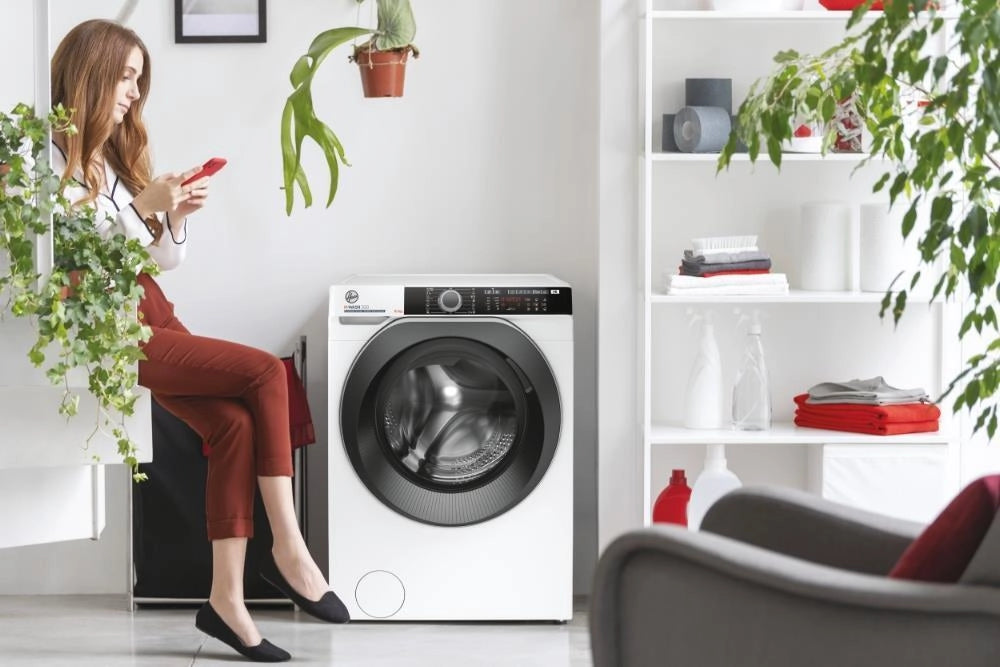Hoover H-WASH 500 HWE 410AMBS/1-S lavatrice Caricamento frontale 10 kg 1400 Giri/min Bianco