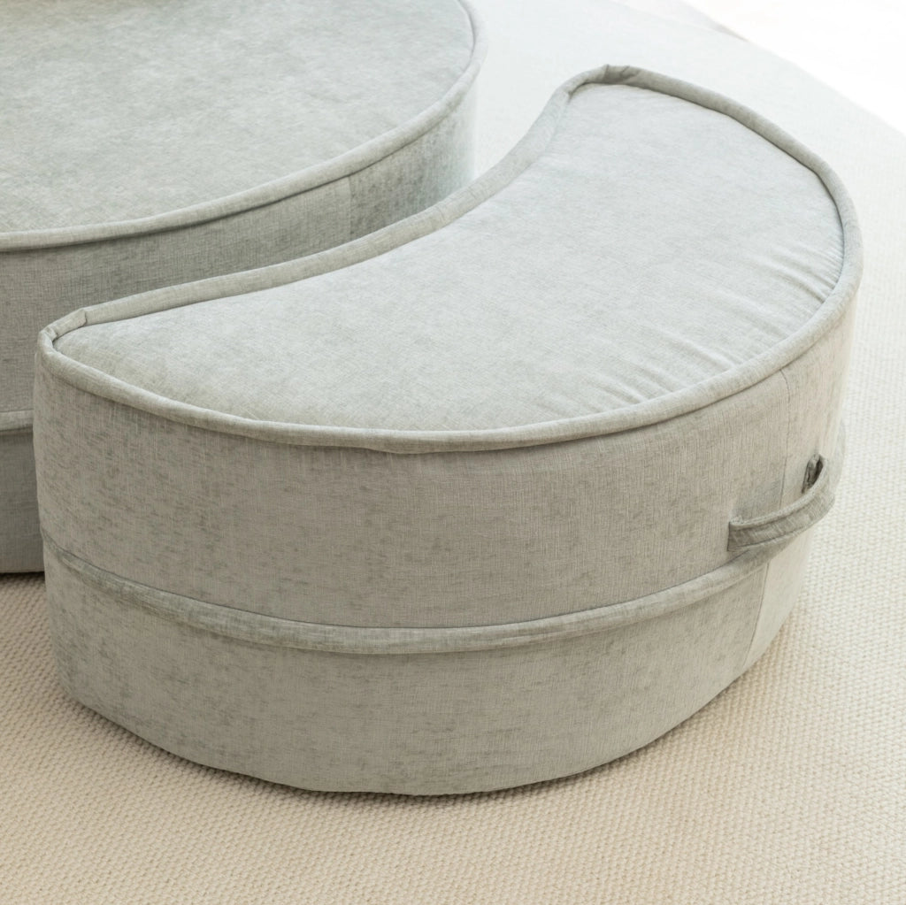 Poltrona rotonda verde in chenille con 5 cuscini e pouf, per soggiorno e camera da letto