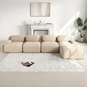 Divano angolare 4 posti con chaise longue ¨C Minimal ¨C Beige velluto imbottito braccioli larghi