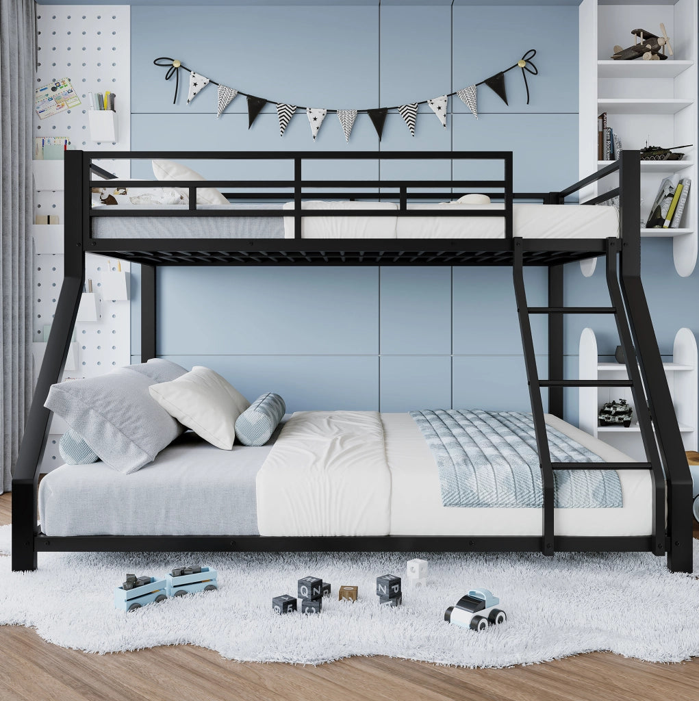 Letto a castello in metallo nero 90x200/140x200 cm con scala e sponde, EN 747