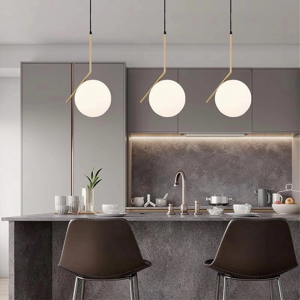 Trade Shop - Lampadario A Sospensione Attacco E27 Oro Con Sfera In Vetro Moderno Minimal 32828 -