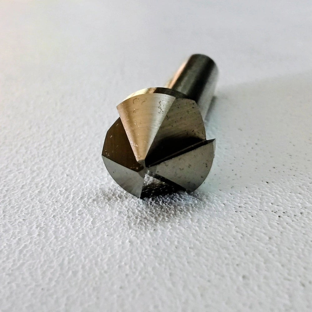 Benman 16,5mm punta svasatore conico a 3 taglianti di hss + cobalto 5% per metallo rame zinco nichel legno e plastica