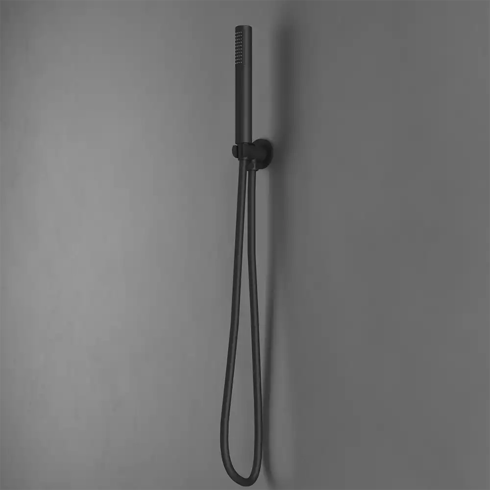 Kit doccia tondo nero opaco con presa acqua e flessibile da 150 cm