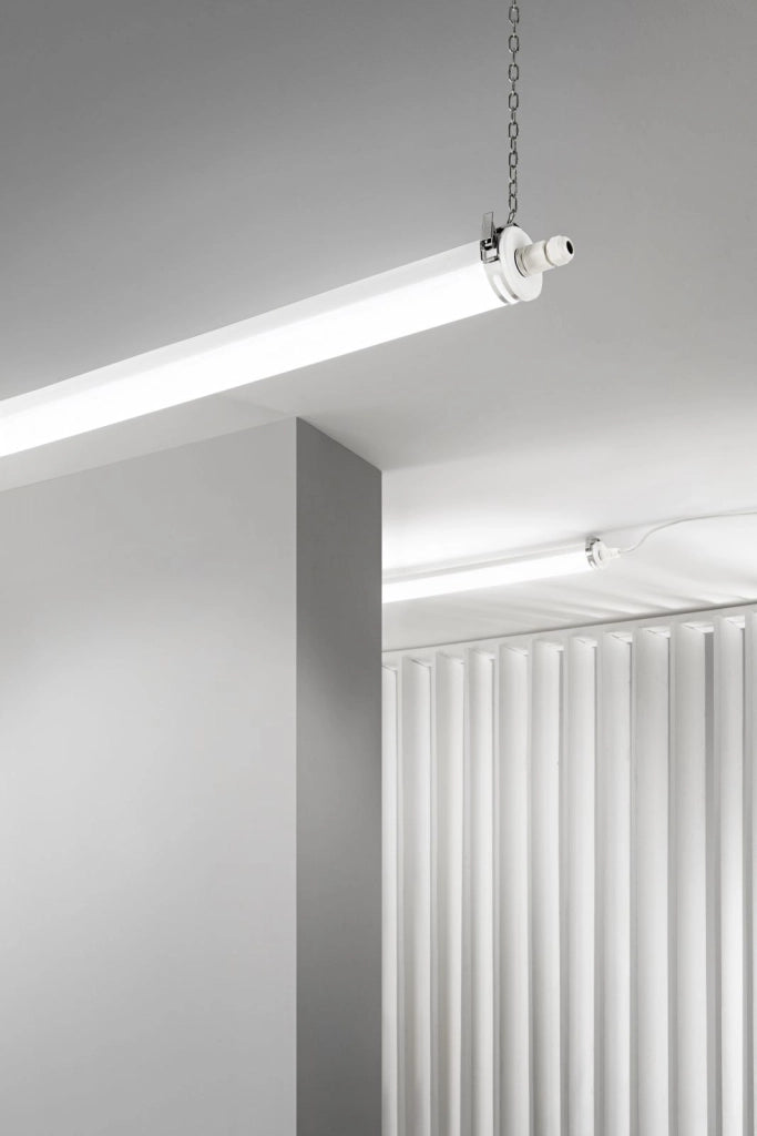 PLAFONIERA LED UBOOT BIANCA IN PMMA 30W 4400LM 4000K 1200MM