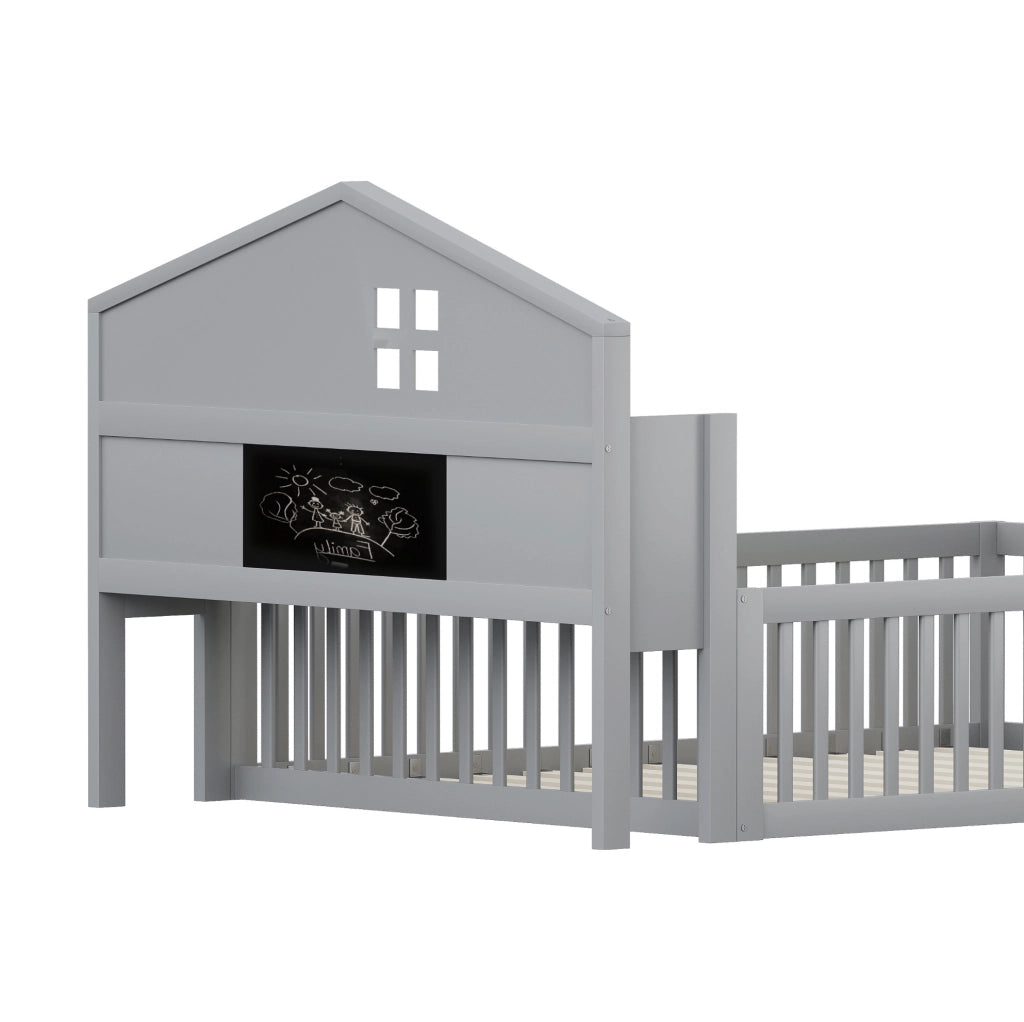 Letto per bambini 140x200 cm a casetta con lavagna; ripiani e barriera grigio