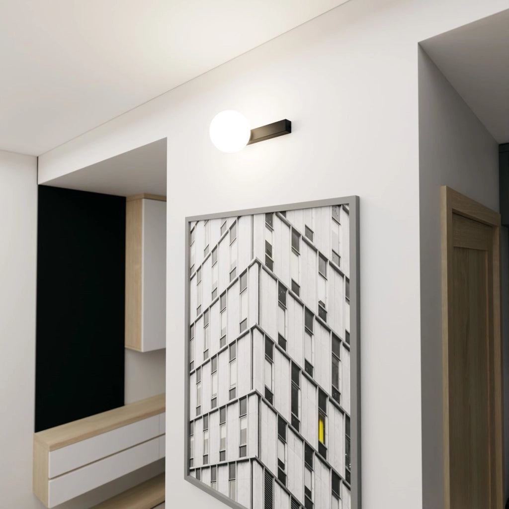 Lampada a plafone FIT in metallo nero e vetro opalino