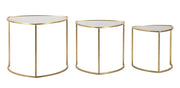 Set 3 Tavolinetti Triangle Oro - Design triangolare con angoli smussati, struttura in metallo e piano in vetro - Stile Glam