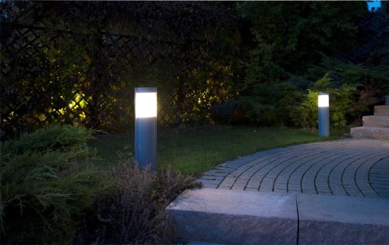 Paletto luminoso SU-MA ELIS 65cm E27 nero IP54 esterno