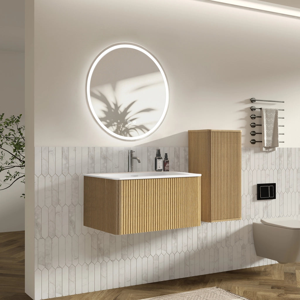 Mobile bagno sospeso con lavabo; specchio LED antiappannamento e colonna contenitore per bagno; rovere e bianco